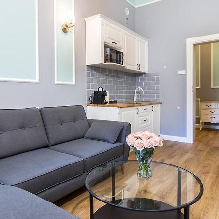 Karmelicka Stylish Apartments In Cracow By Noclegi Renters คราคูฟ ภายนอก รูปภาพ
